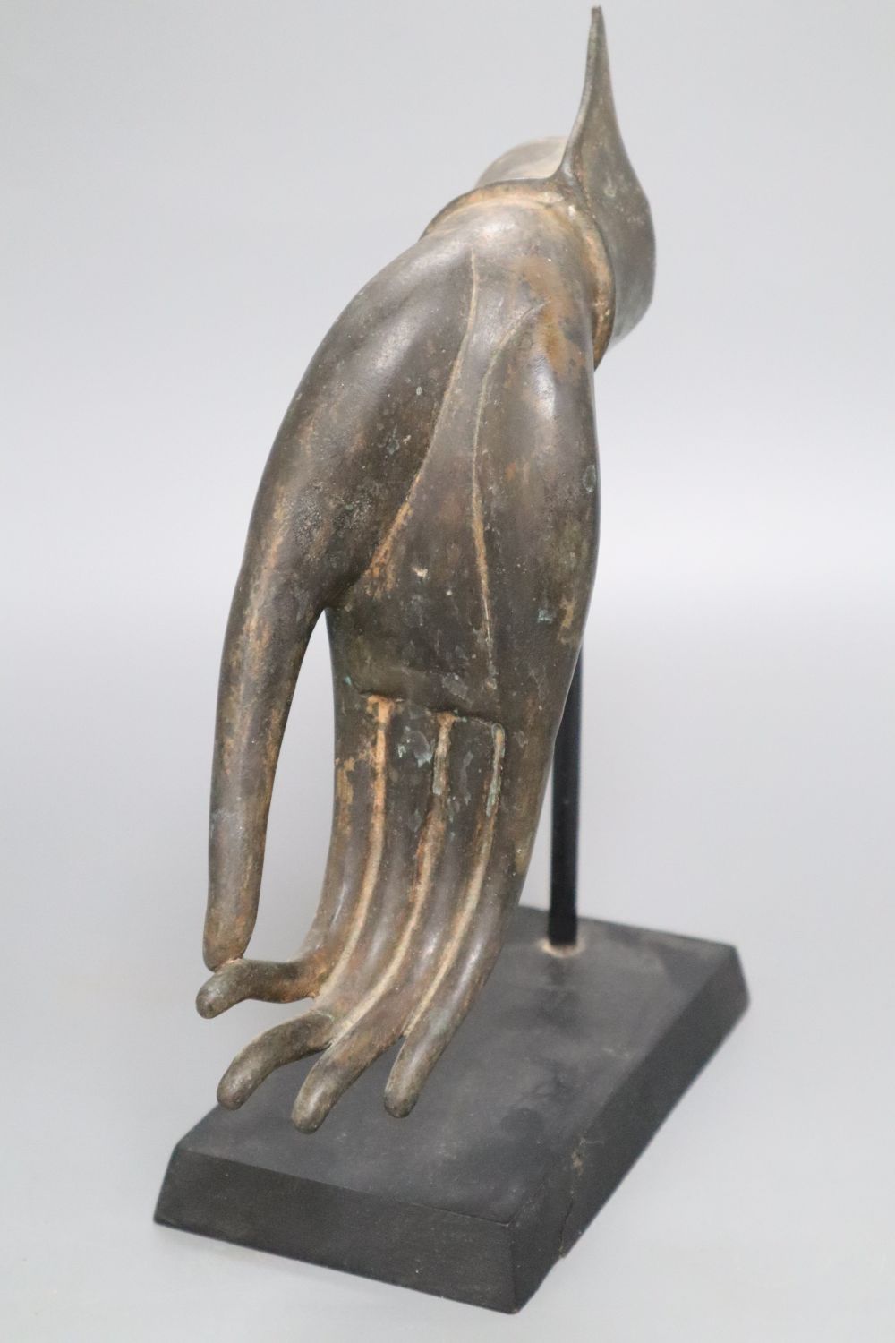 An Indian hand sculpture, height 28cm